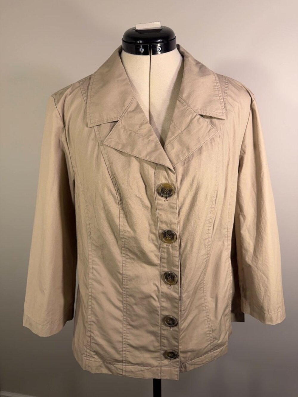 Beige Christopher & Banks jacket, large buttons, wide sleeves, size M
